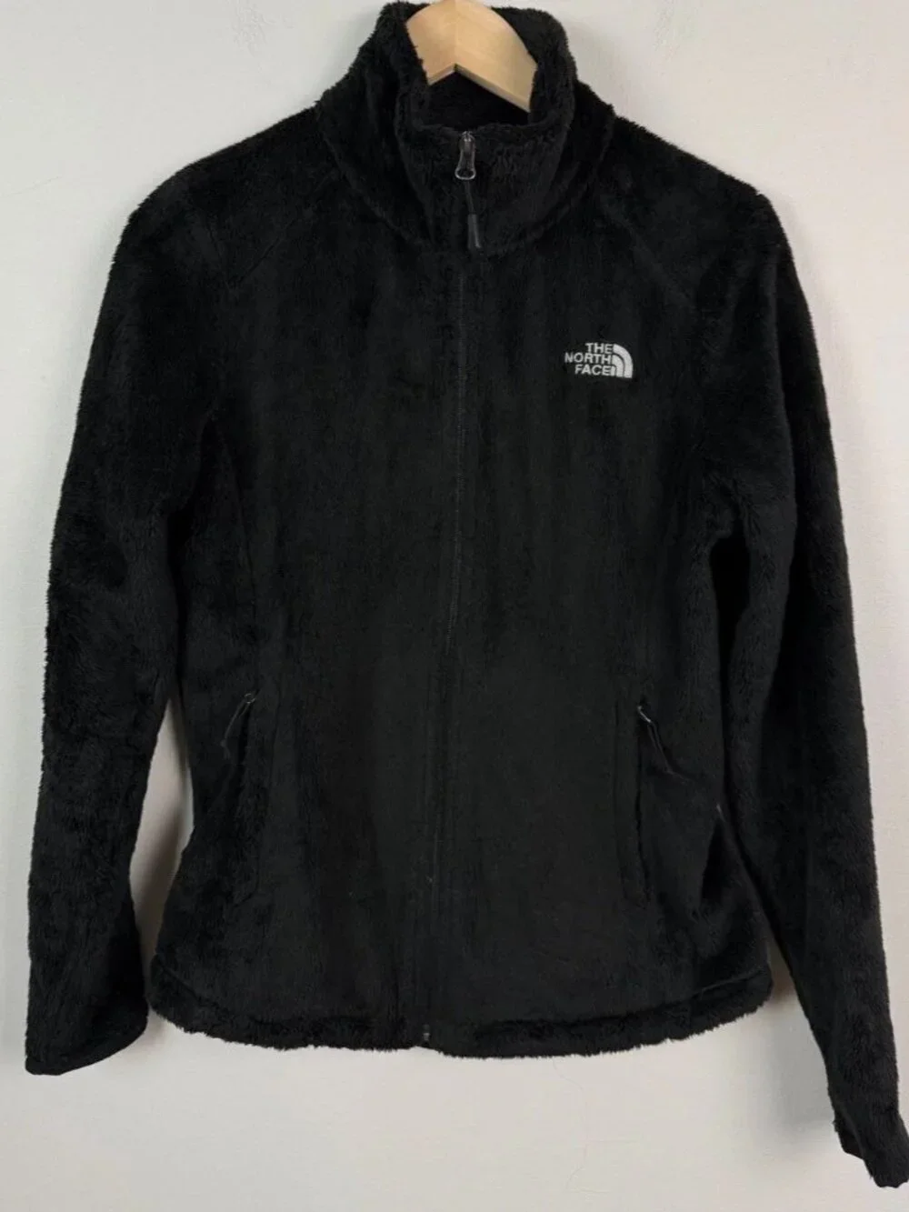 The North Face Black Fuzzy Plush Fleece Jacket Full Zip Size Small Women’s